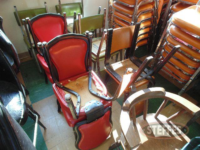 (19+/-) assorted chairs
